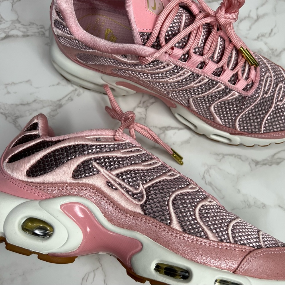 Nike Air Max Plus ‘Goddess Night Out’ 👑 - Picture 14 of 16